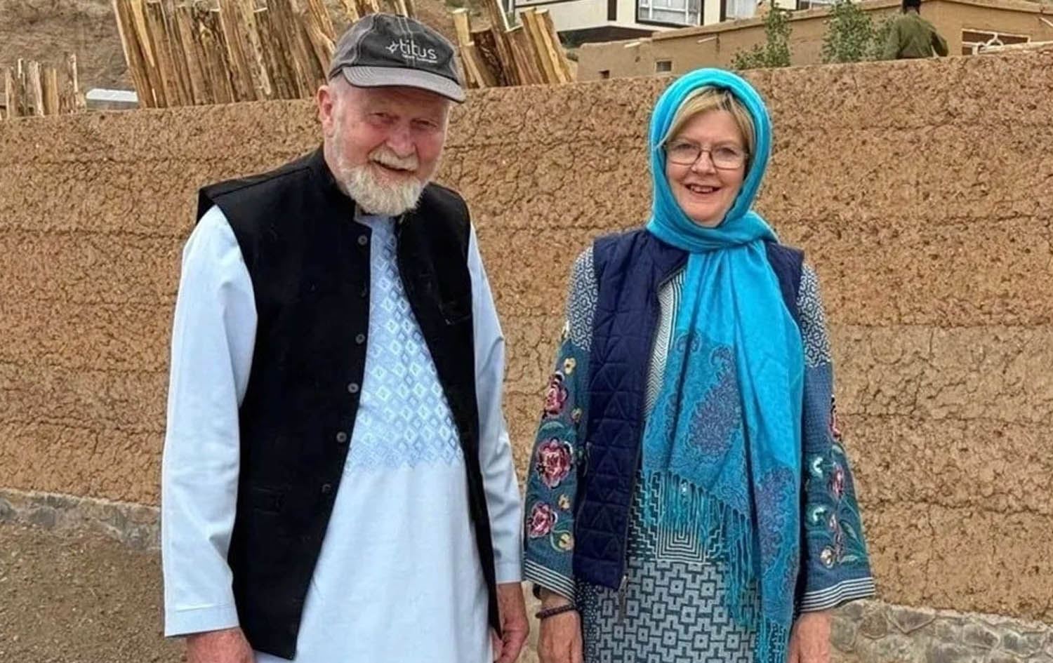 تاڵیبان پیاو و ژنێکی بەریتانیی ئازاد کرد