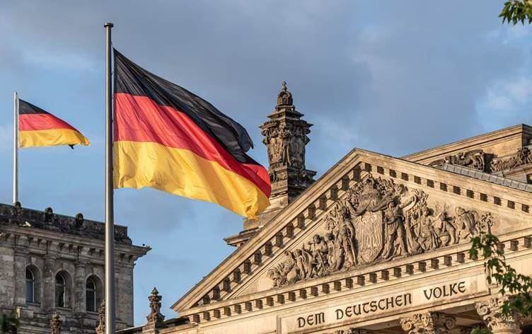 Wêneyekî temsîlî / Arşîv