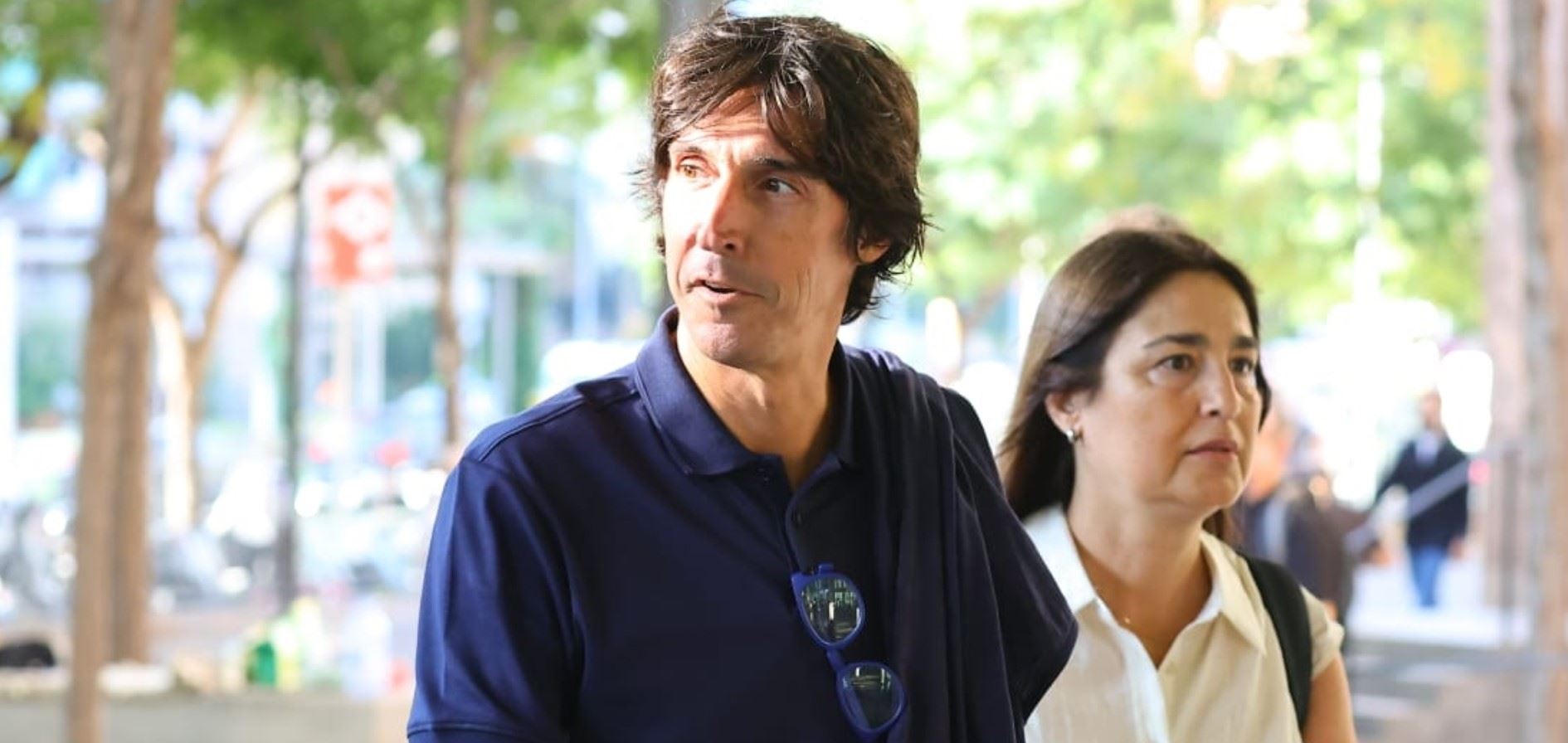 خاڤیێر و پارێزەرەکەی