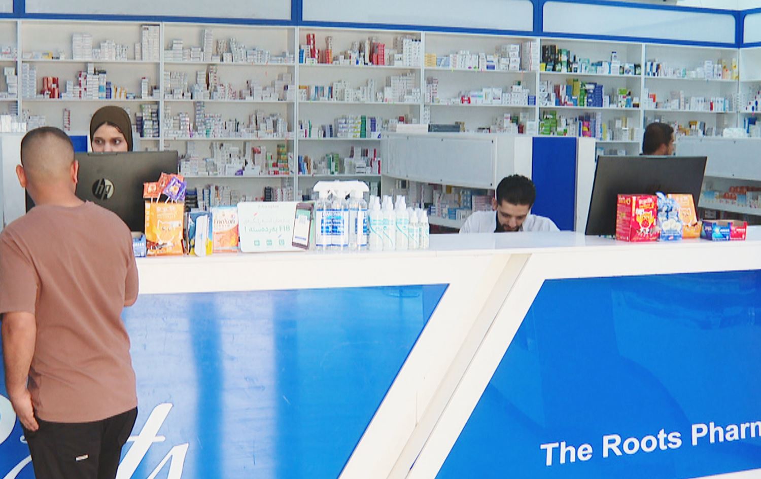 ژمارەیەکی زۆری دەرمانسازان لە هەرێمی کوردستان وازیان لە پیشەکەیان هێناوە و کاری دیکە دەکەن