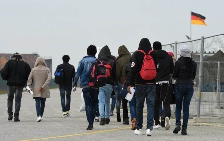 Over 4,400 Syrians requested voluntary return from Germany since January