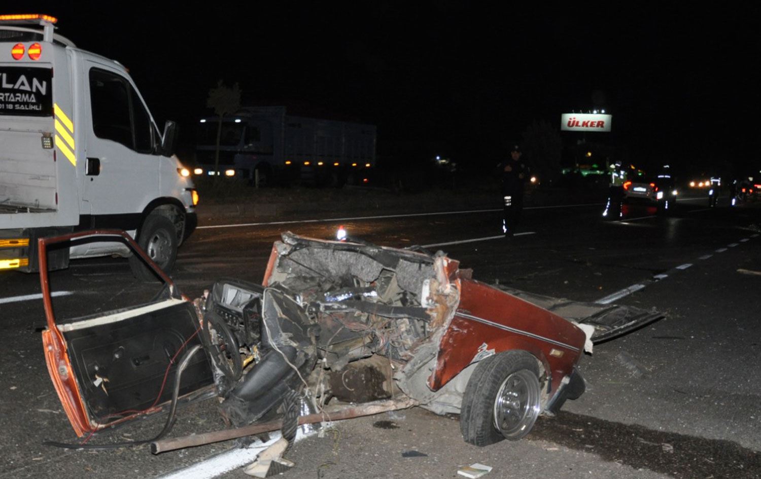 Otomobîl bûye piçik û parîk / Wêne: AA