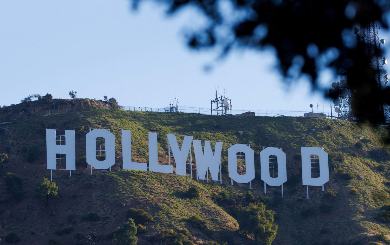 ترەمپ: وڵاتانی دیکە پیشەسازی فیلمیان لە ئێمە دزیوە