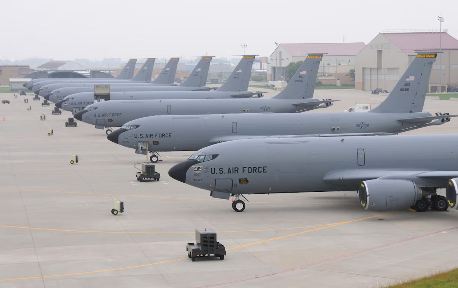 Balafirên KC 135 ên Amerîkayê