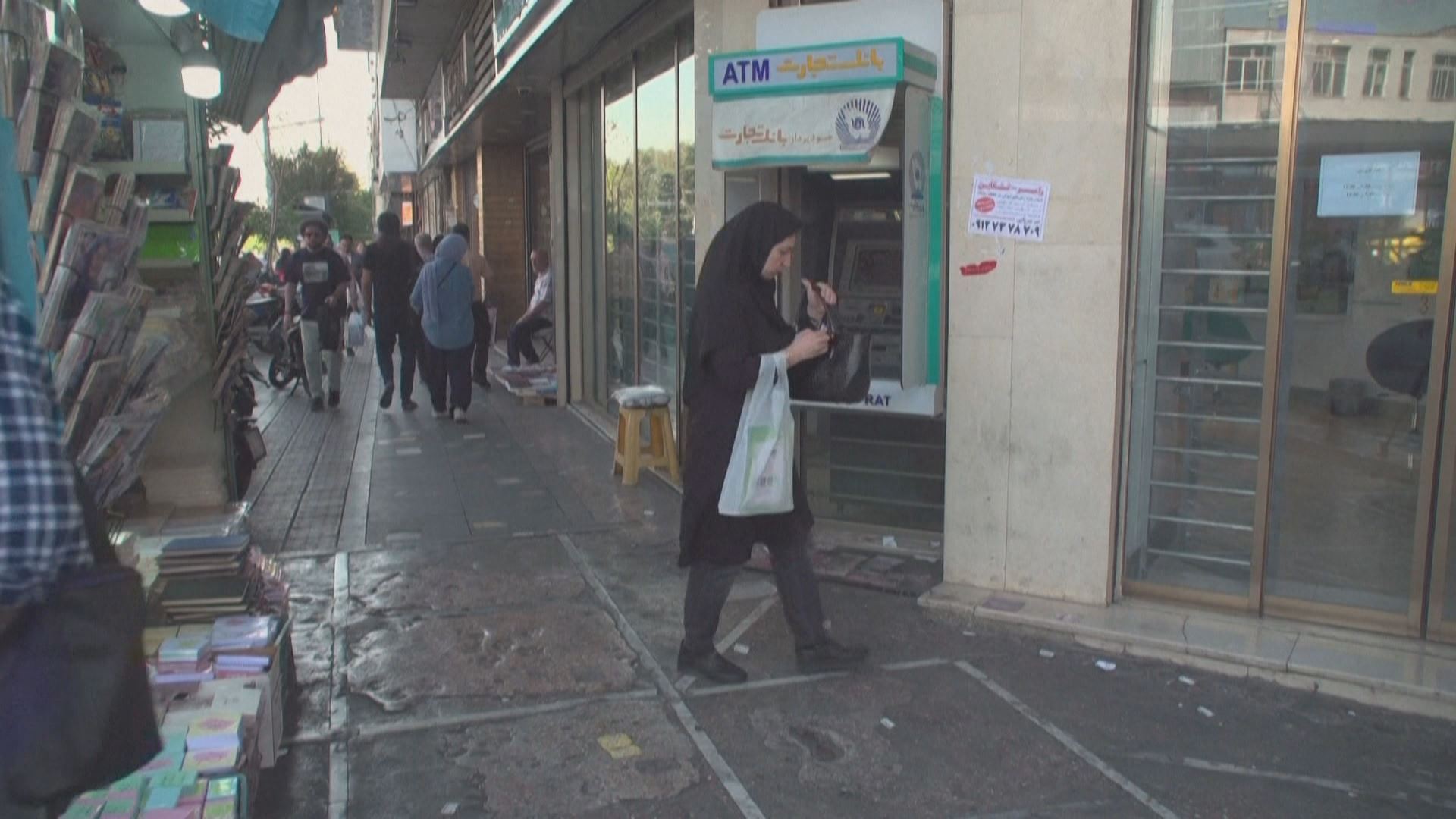 ئێران؛ تەنیا لە مانگی کۆتایی هاوینی ئەم ساڵ نرخی شتومەک 57٪ بەرزبووەتەوە