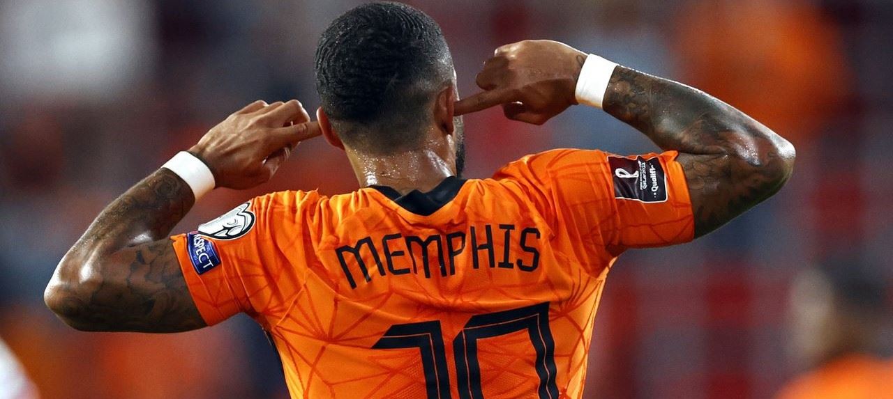 پاسپۆرتەکەی ممفێس دیپای دزرا و لە کەمپی مەشقەکانی هۆڵەندا بێبەشبوو