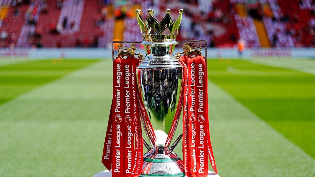 پرێمەرلیگ بەکۆمەڵێک سوپرایزەوە دەچێتە پشووی فیفا