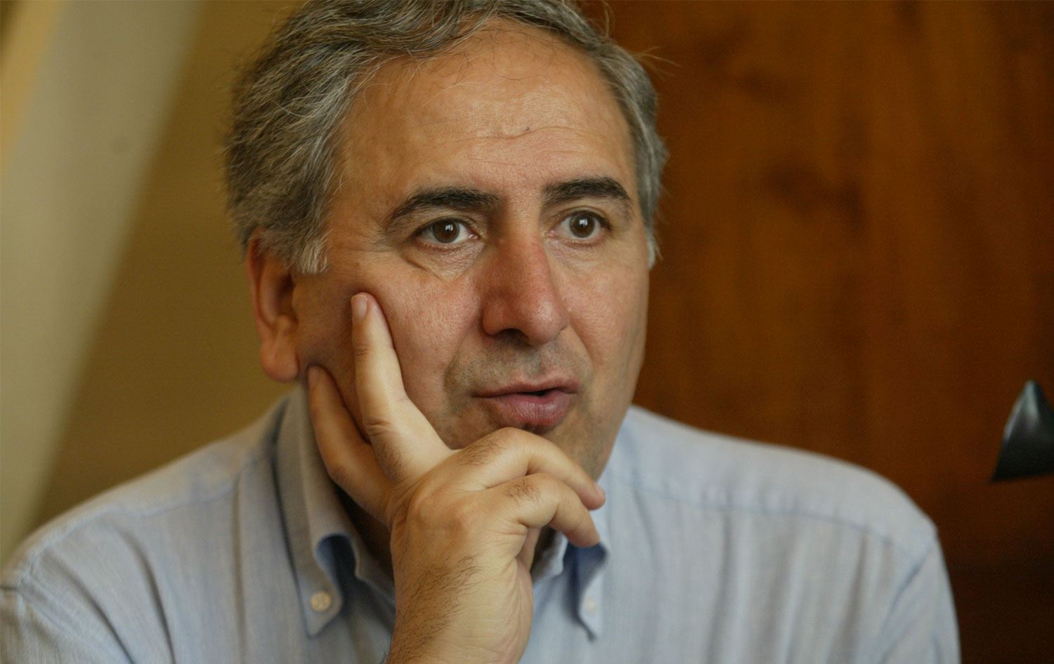 Kürt yazar Mehmed Uzun