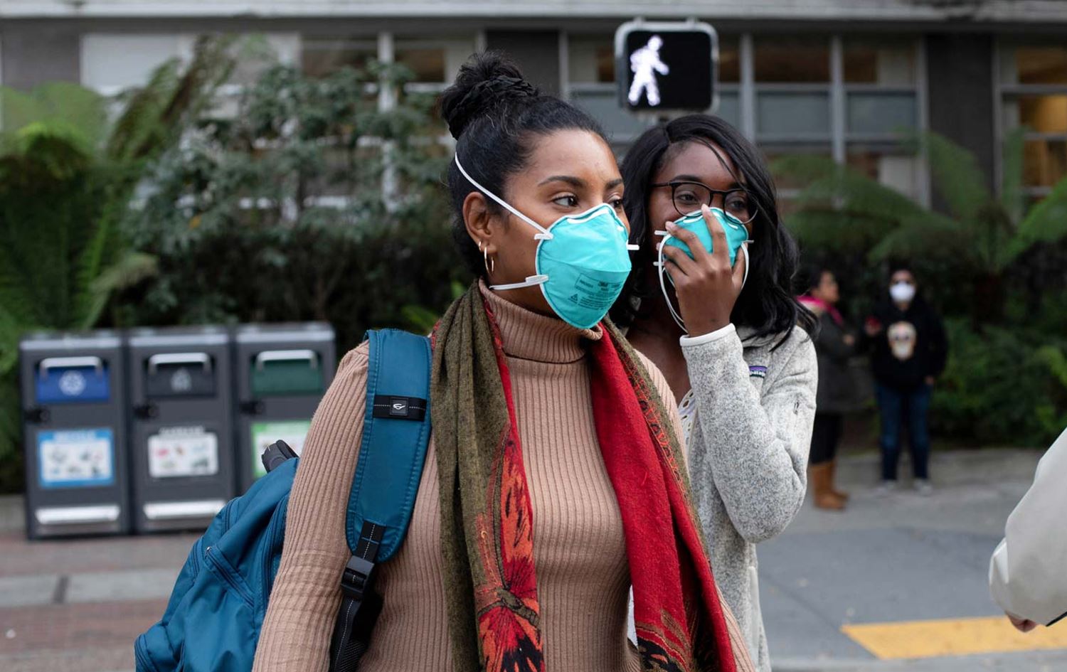 لە سویسرا داوا لە هاووڵاتییان دەکرێت، دەمامک ببەستن