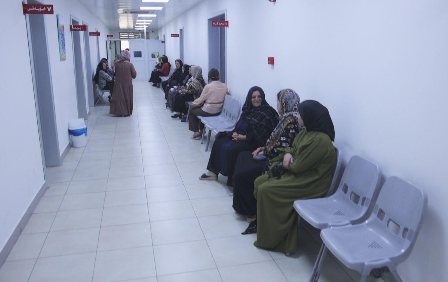 رۆژانە خانمان بەهۆی هەڵمەتی 'لونای پەمەیی'ـەوە پشکنینی شێرپەنجەی مەمک دەکەن