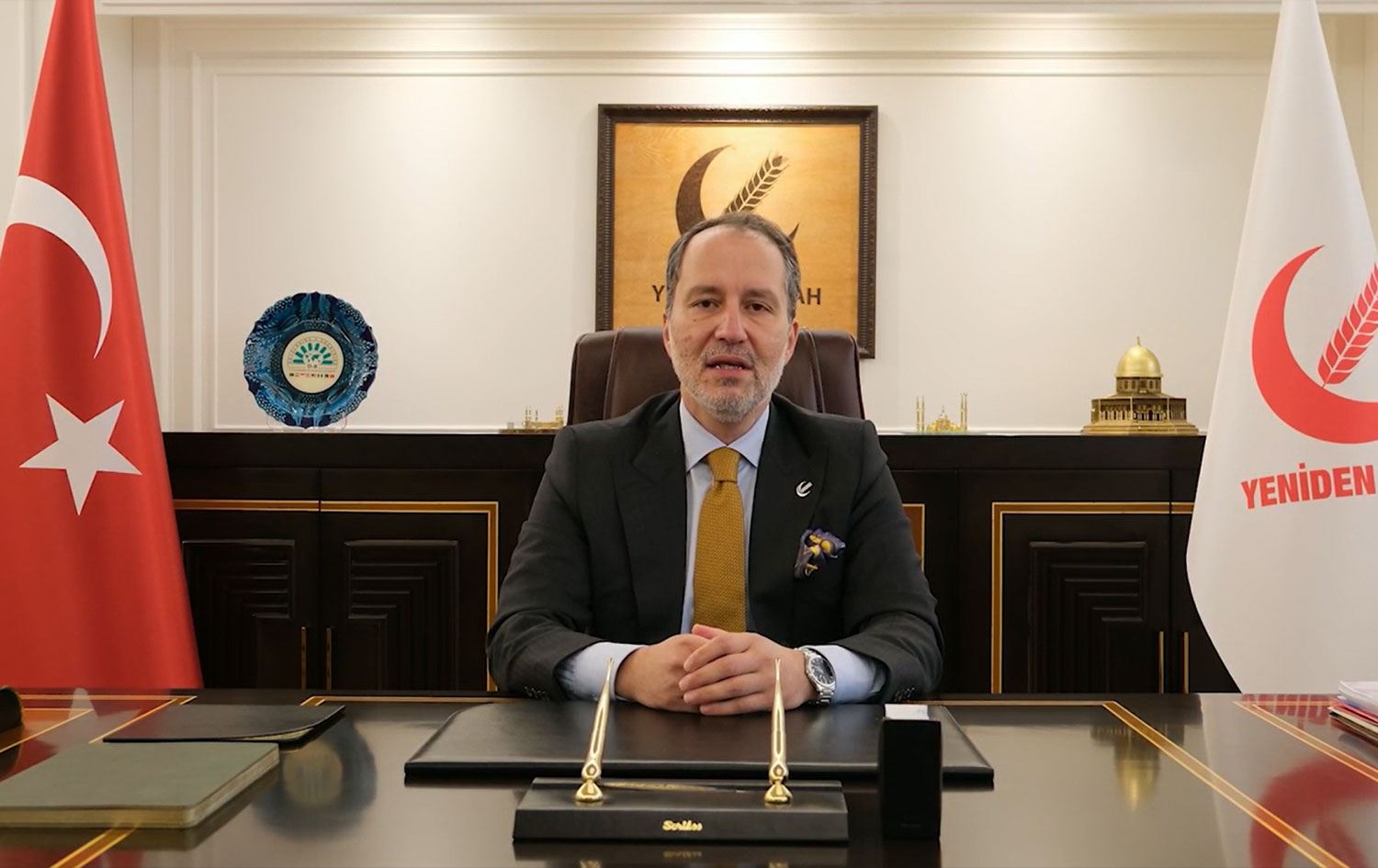 Yeniden Refah Partisi Genel Başkanı Fatih Erbakan