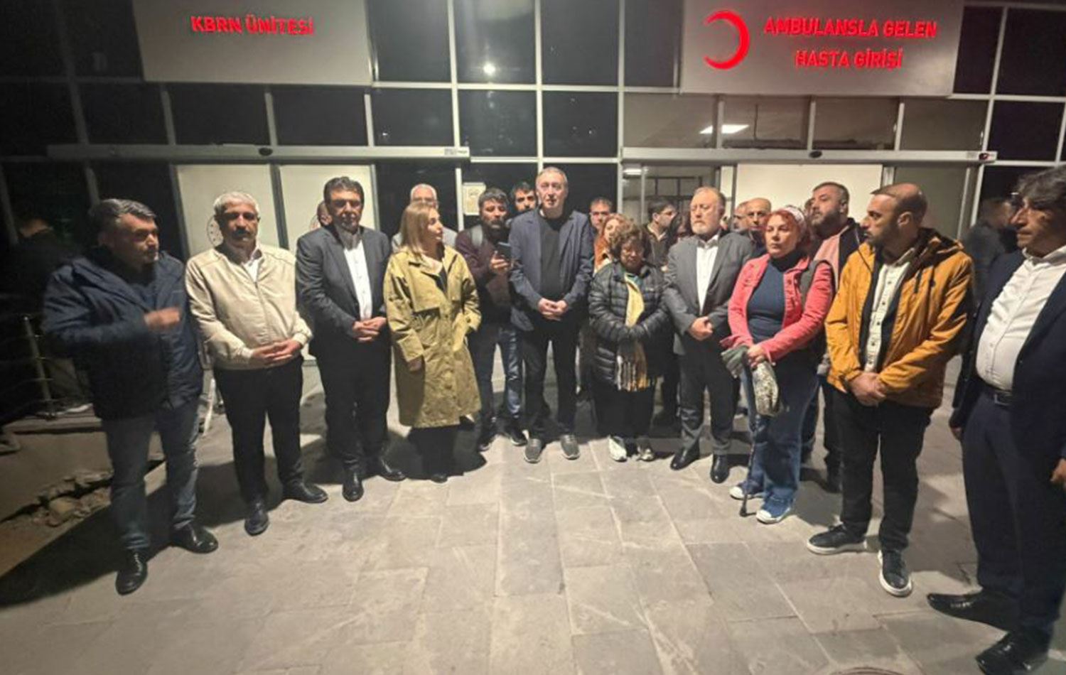 Tuncer Bakırhan, Hüseyin Aykol’un yatırıldığı hastaneye gitti. / Foto: Sosyal medya