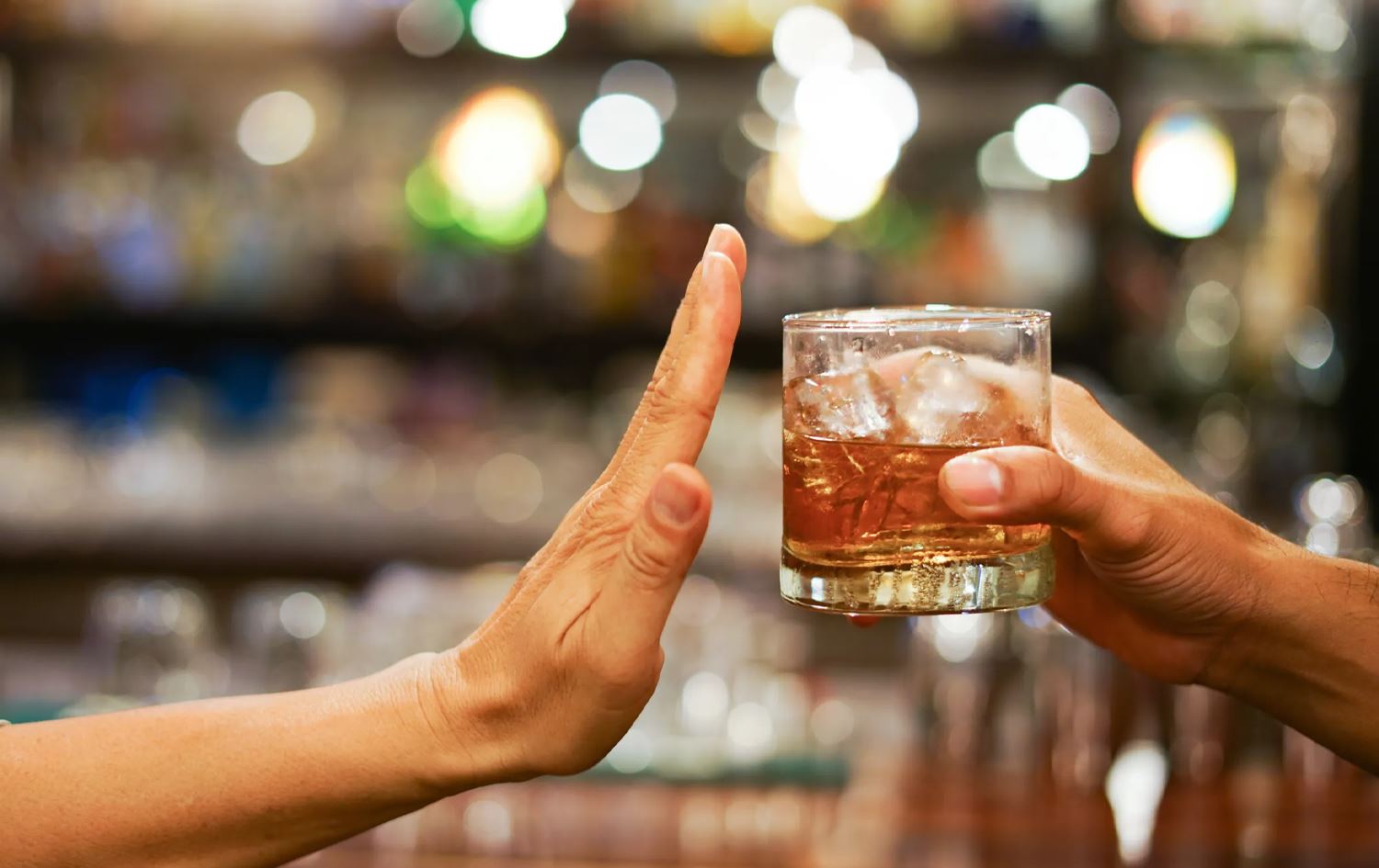 WHOyê ji ber alkolê hişyarî da Ewropayê