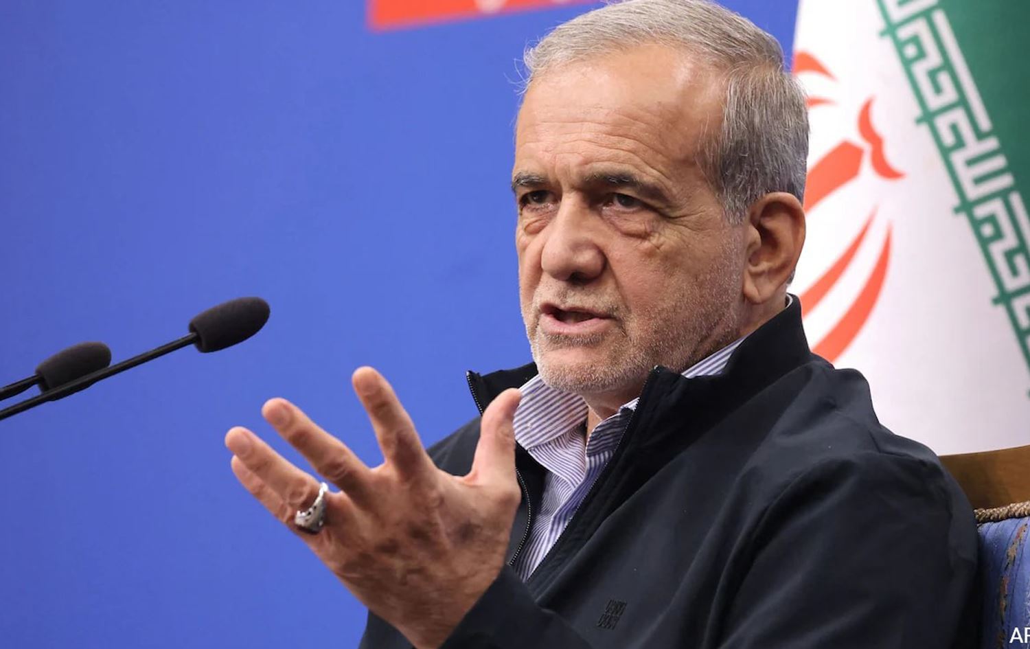 پزیشکیان واژۆی لەسەر یاسای "تووندکردنی سزای سیخوڕی" کرد