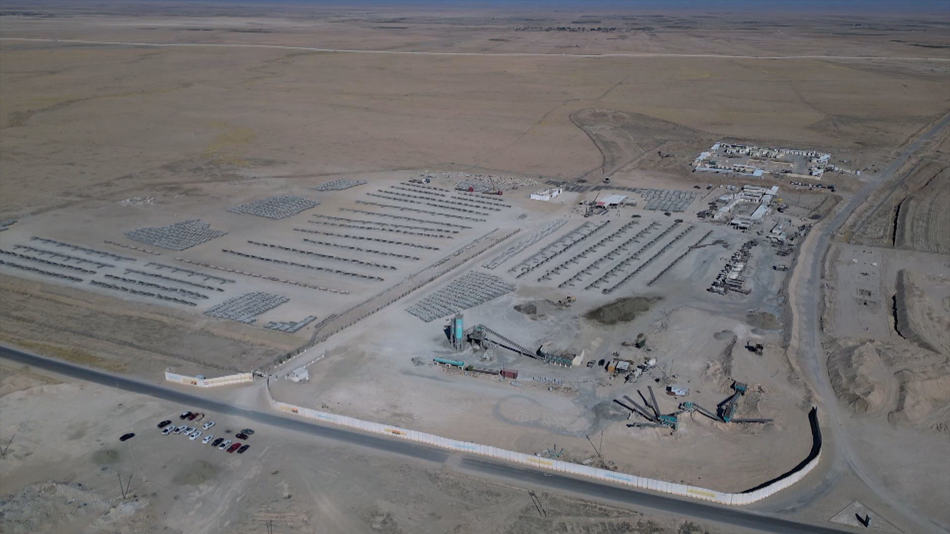 Iraq continues bolstering borders with Syria