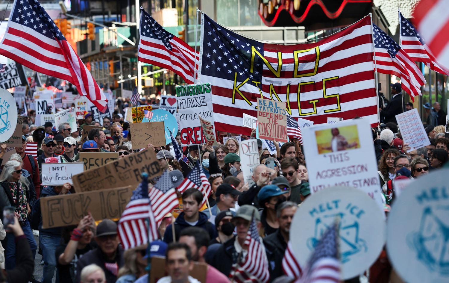Li Amerîkayê xelk li dijî Trump xwenîşandanê dike / Wêne: AFP