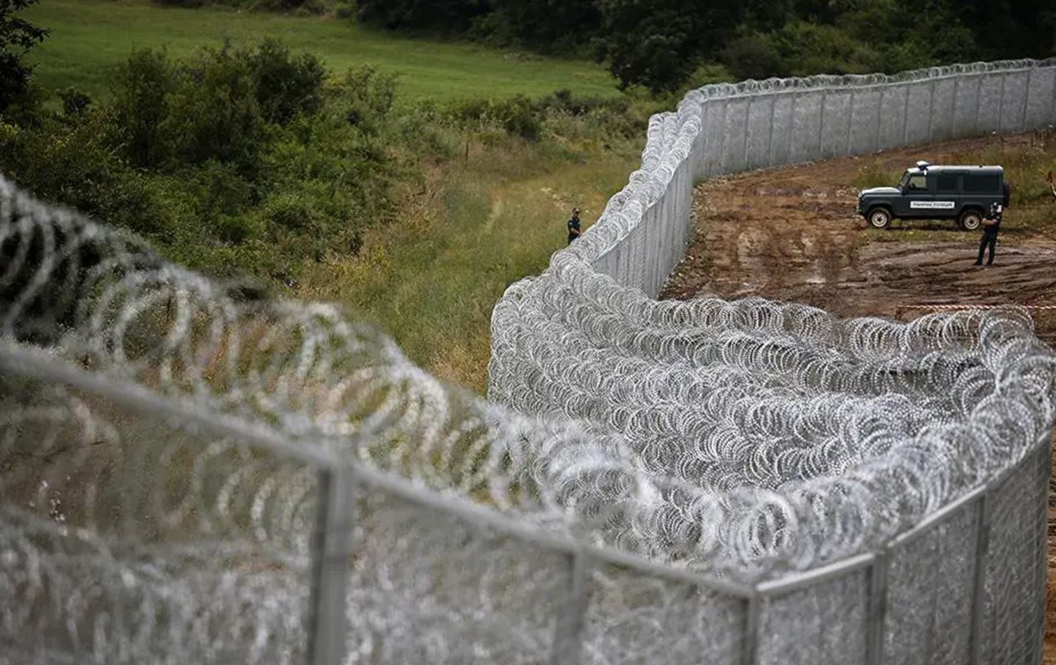 راپۆرتێکی بەریتانی: هەوڵگریی رووسیا بۆ پڕکردنی ئەورووپا لە کۆچبەران کار لەگەڵ قاچاخچییەکان دەکات