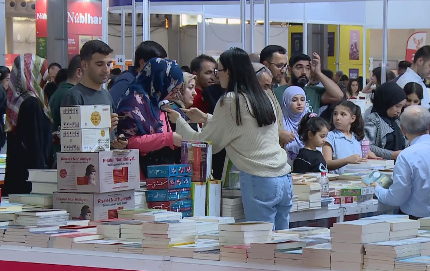 Fuara Pirtûkan a Amedê / Wêne û Vîdeo: Rûdaw