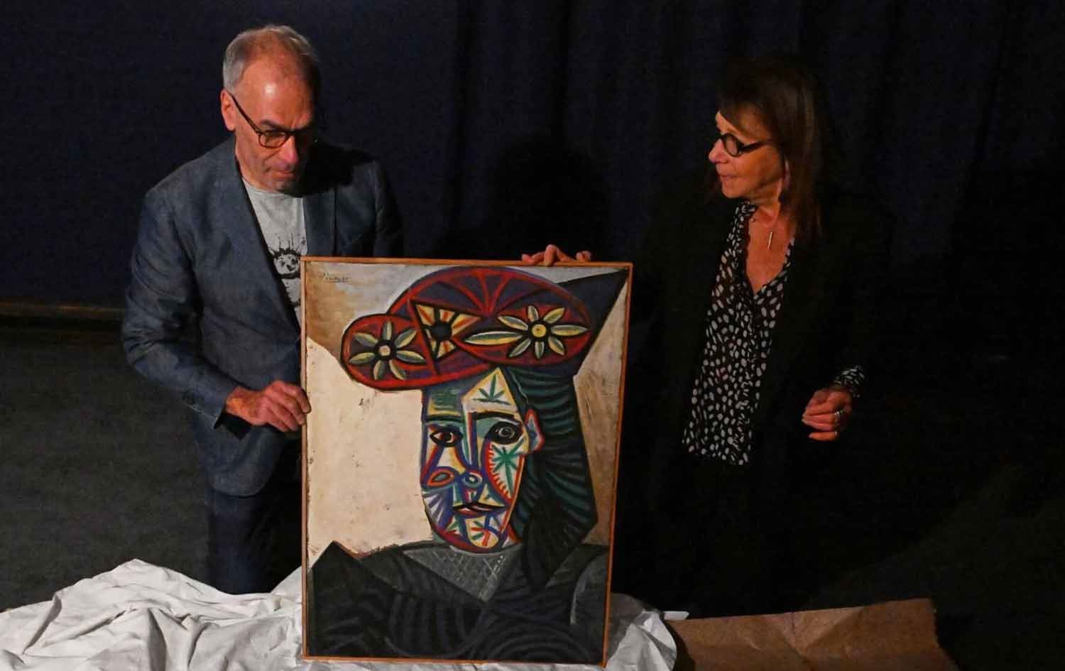 Pablo Picasso’nun ünlü tablosu “Bust of a Woman in a Flowery Hat” (Çiçekli Şapkalı Kadın Büstü), sanatseverlerin ilgisini çekecek bir müzayede ile 80 yıl sonra açık artırmaya sunuluyor