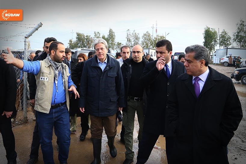 Wezîrê Derve yê Îtaliya serdana kampa penaberan kir