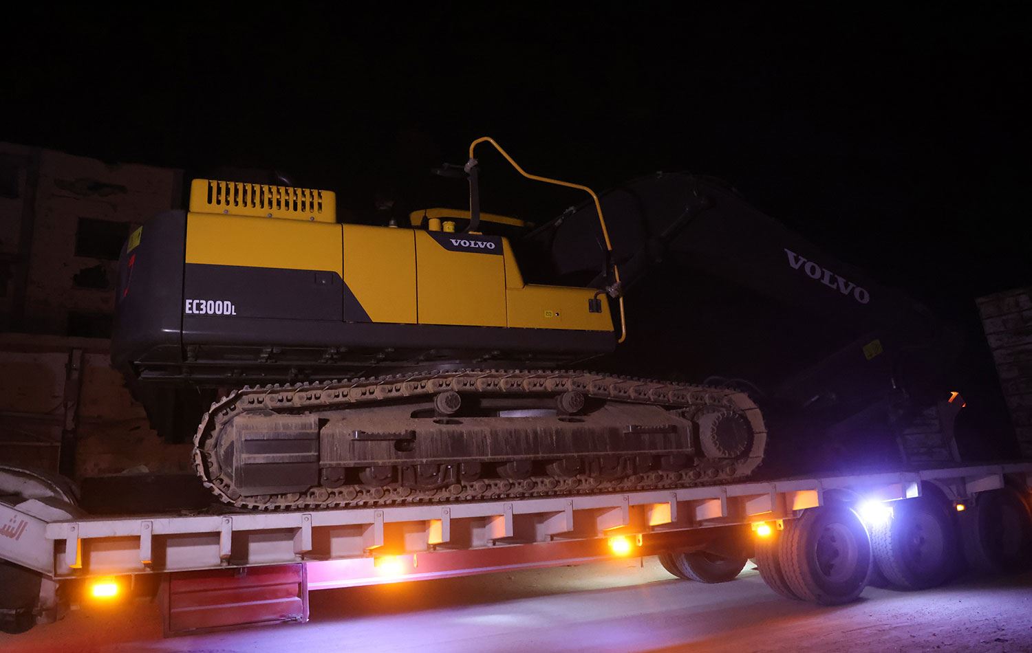 Mısır arama kurtarma ekiplerinin Gazze’ye girdi. / Foto: AA