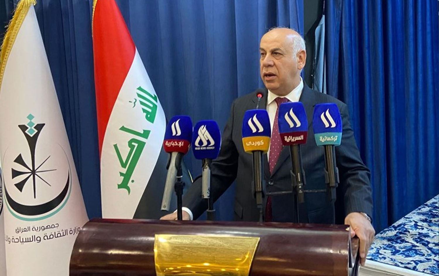 Iraq says 185 artifacts seized in the UK