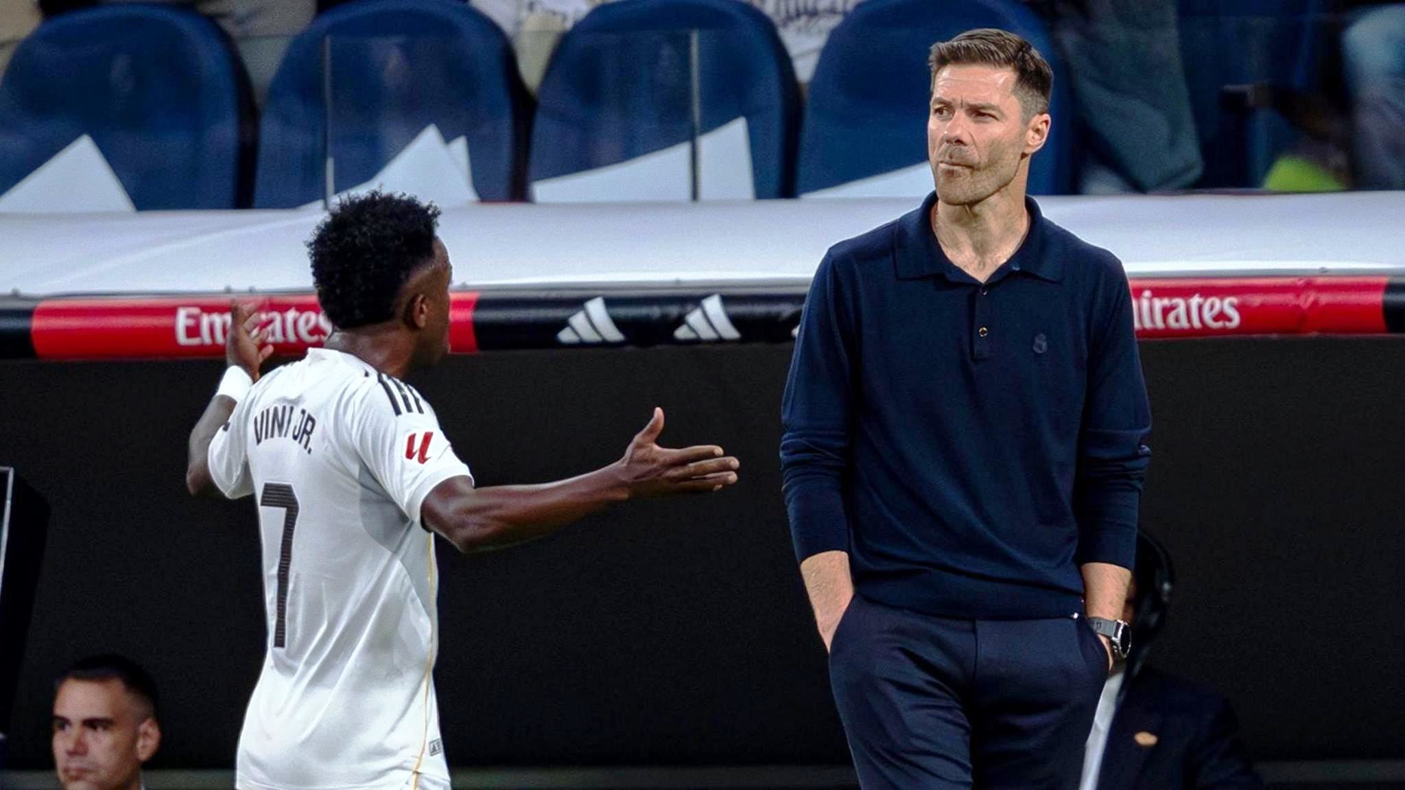 ئەلۆنسۆ و ڤینیسیۆس