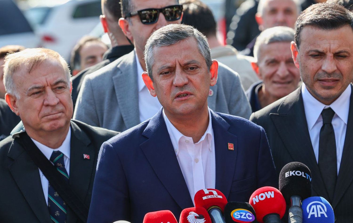 Özgür Özel'in '5,5 milyonluk bahis' iddiası... | Rudaw.net