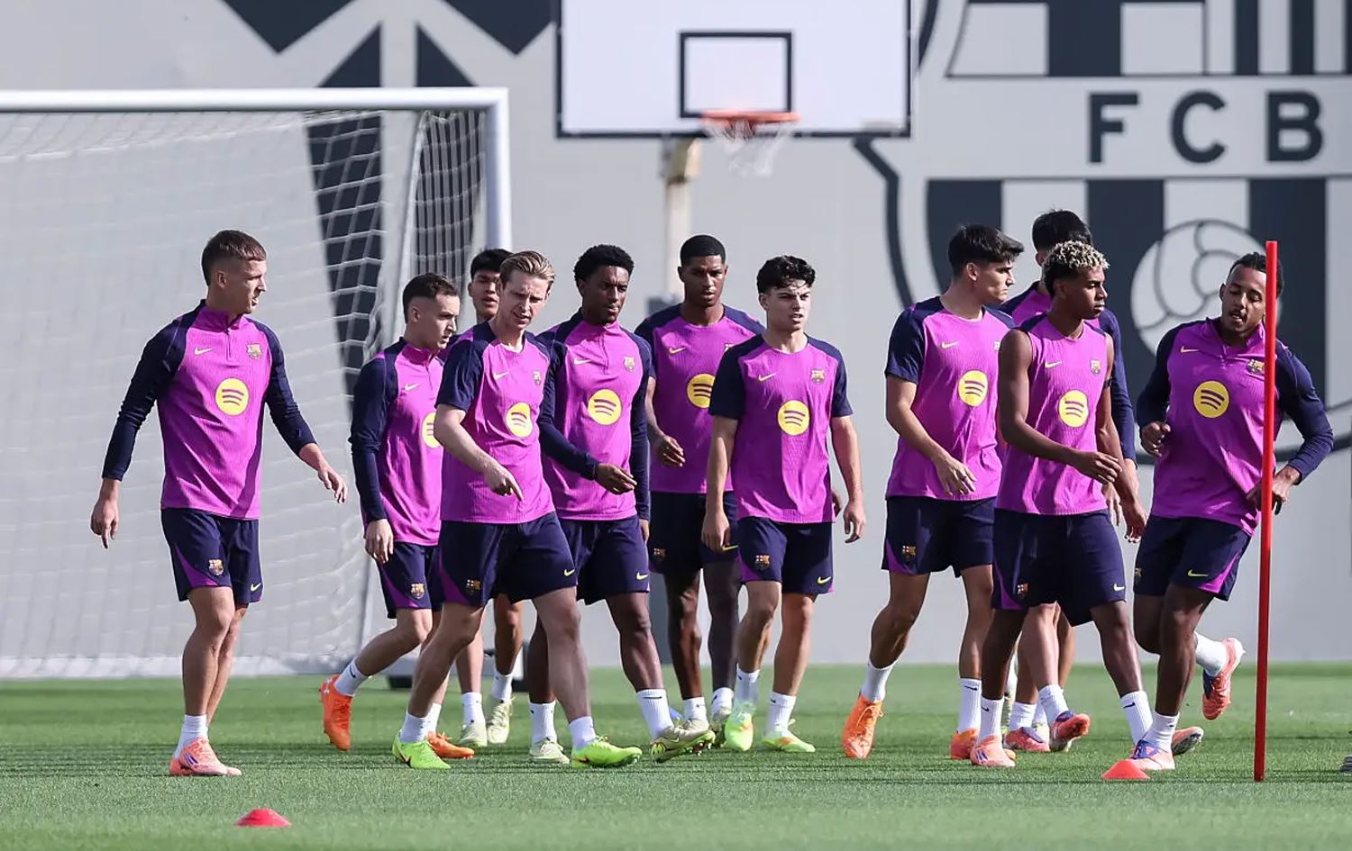 بارسێلۆنا دەیەوێت بەبردنەوە لە ئێلچی دۆڕانی کلاسیکۆ لەبیر بکات