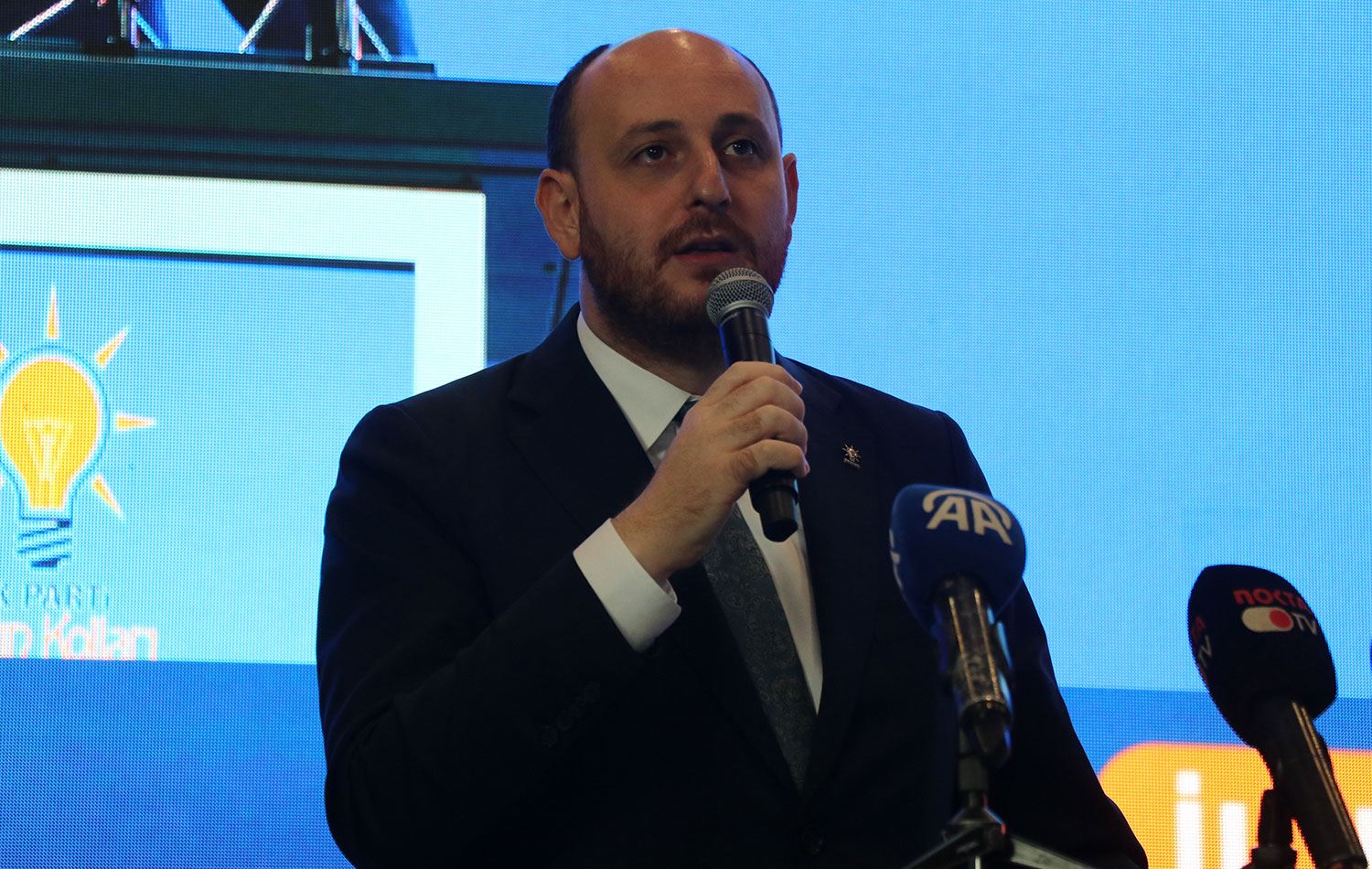 AK Parti Genel Başkan Yardımcısı ve Teşkilat Başkanı Ahmet Büyükgümüş, Kocaeli'de partisinin İl Kadın Kolları programına katıldı. / AA