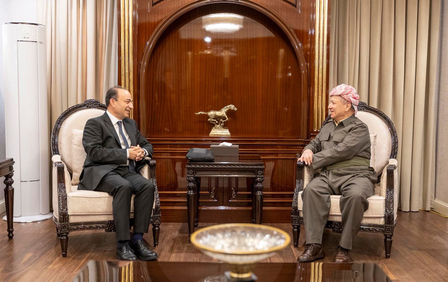 Osman Baydemîr û Serok Mesûd Barzanî\ Wêne Baregeha Barzanî