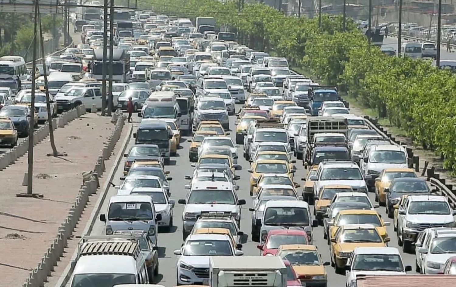 وزارة التخطيط لرووداو: السيارات في العراق تفوق السبعة ملايين.. أكثر من ربعها في بغداد