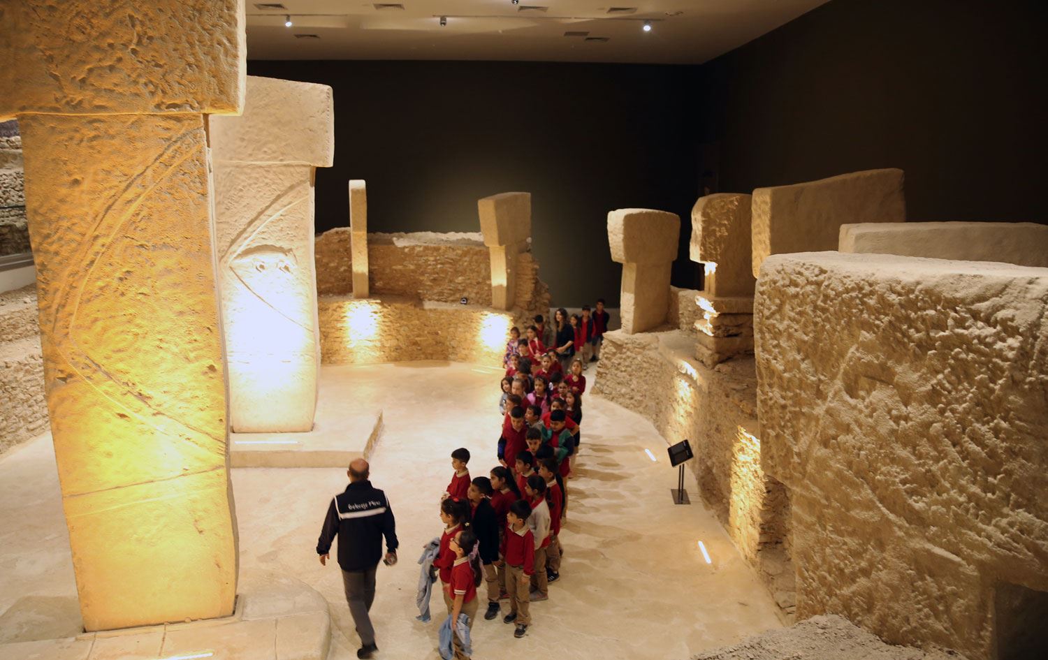 Xwendekarên ku çûne Muzeya Arkeolojiyê ya Rihayê / Wêne: AA