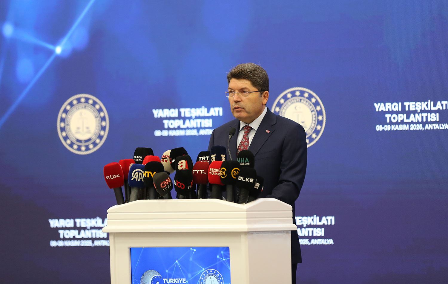 Türkiye Adalet Bakanı Yılmaz Tunç, Antalya'da Yargı Teşkilatı Toplantısı'nın açılış toplantısına katıldı. / AA