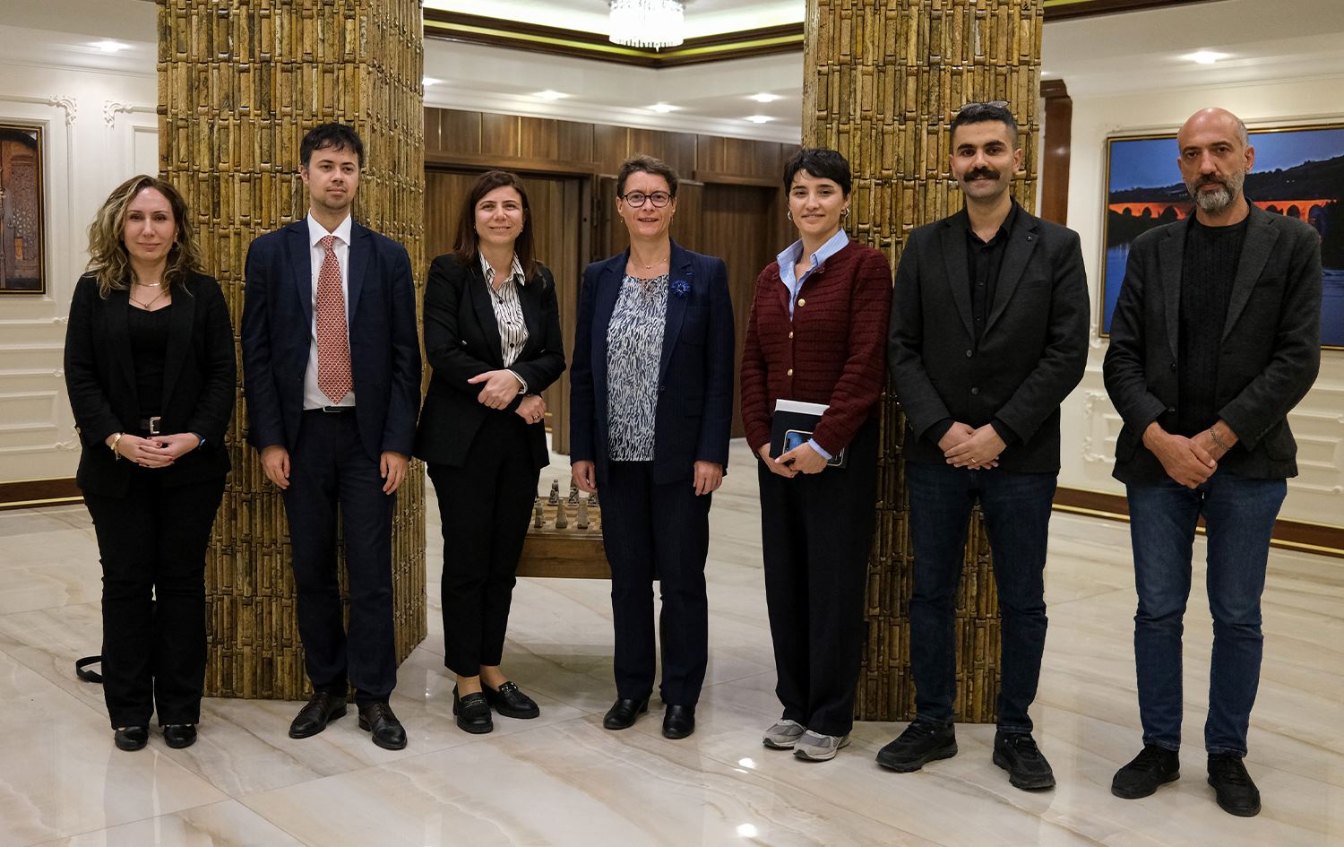 Balyoza Fransayê Şaredariya Bajarê Mezin a Amedê ziyaret kir /Wêne: Şaredariya Amedê