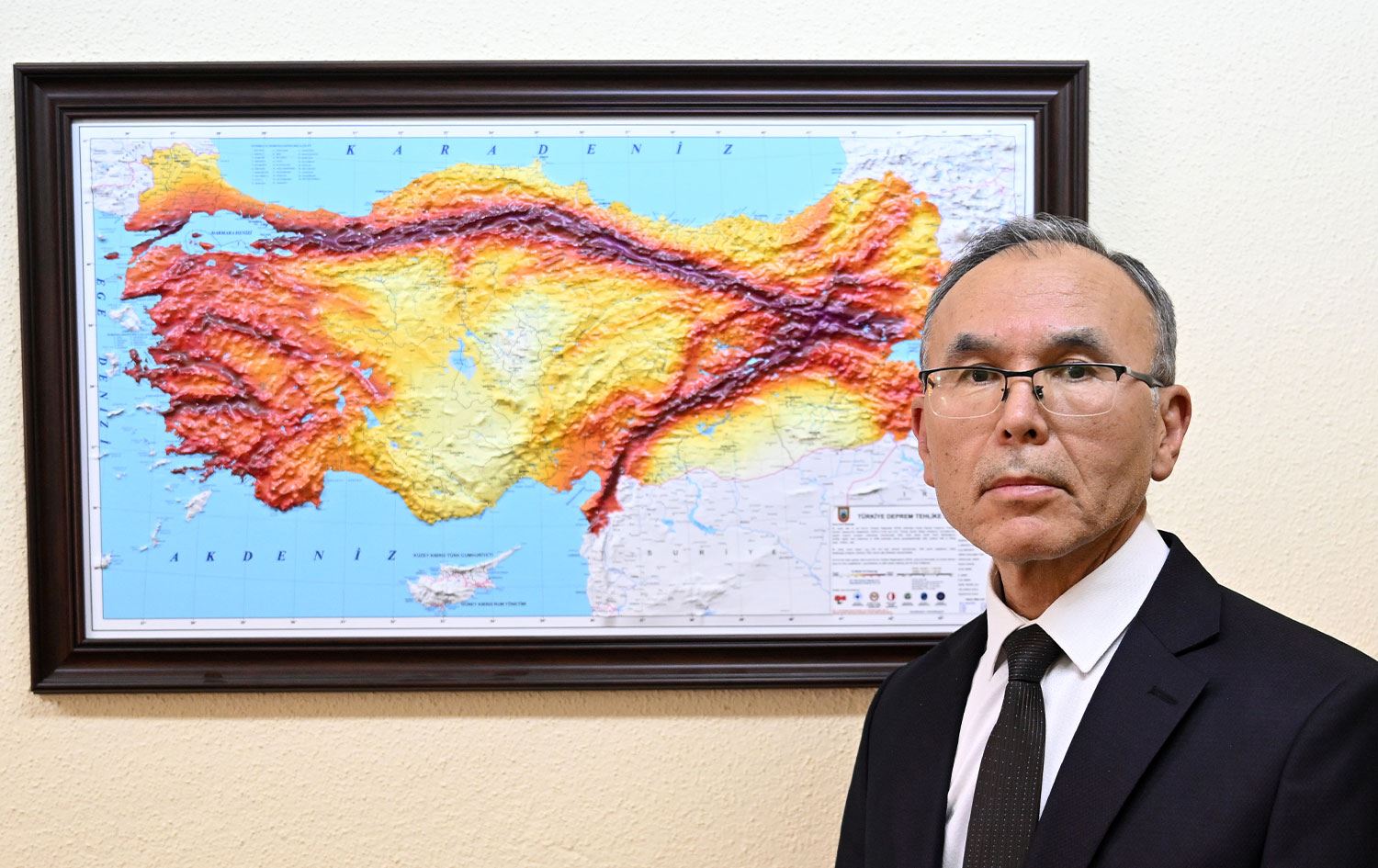 Doç. Dr. Bülent Özmen