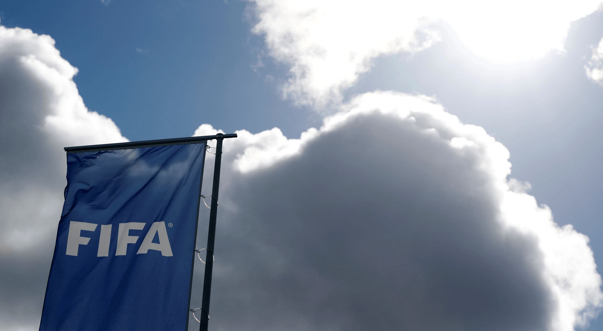 فیفا: سووکایەتیپێکەران بلۆک دەکەین و بێبەشیان دەکەین لە کڕینی بلیت