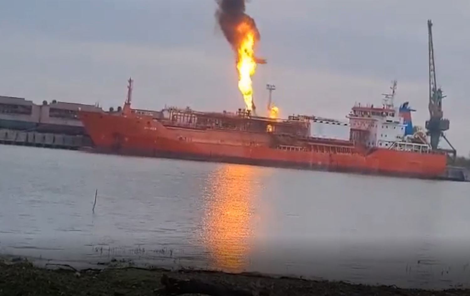 Ukrayna'da Türk gemisine dronla saldırı   