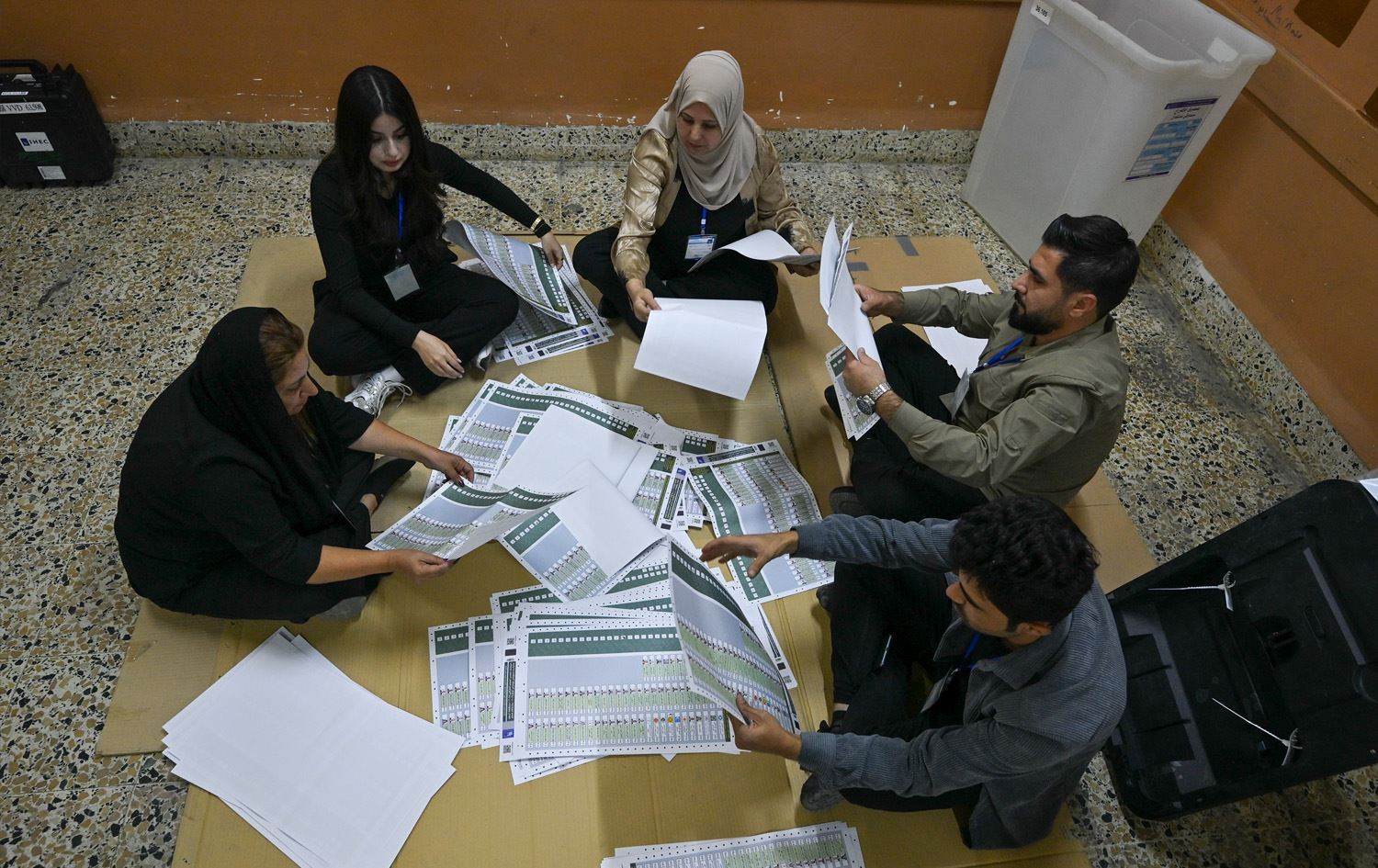 Irak ve Kürdistan Bölgesi'nde nihai seçim sonuçları açıklandı