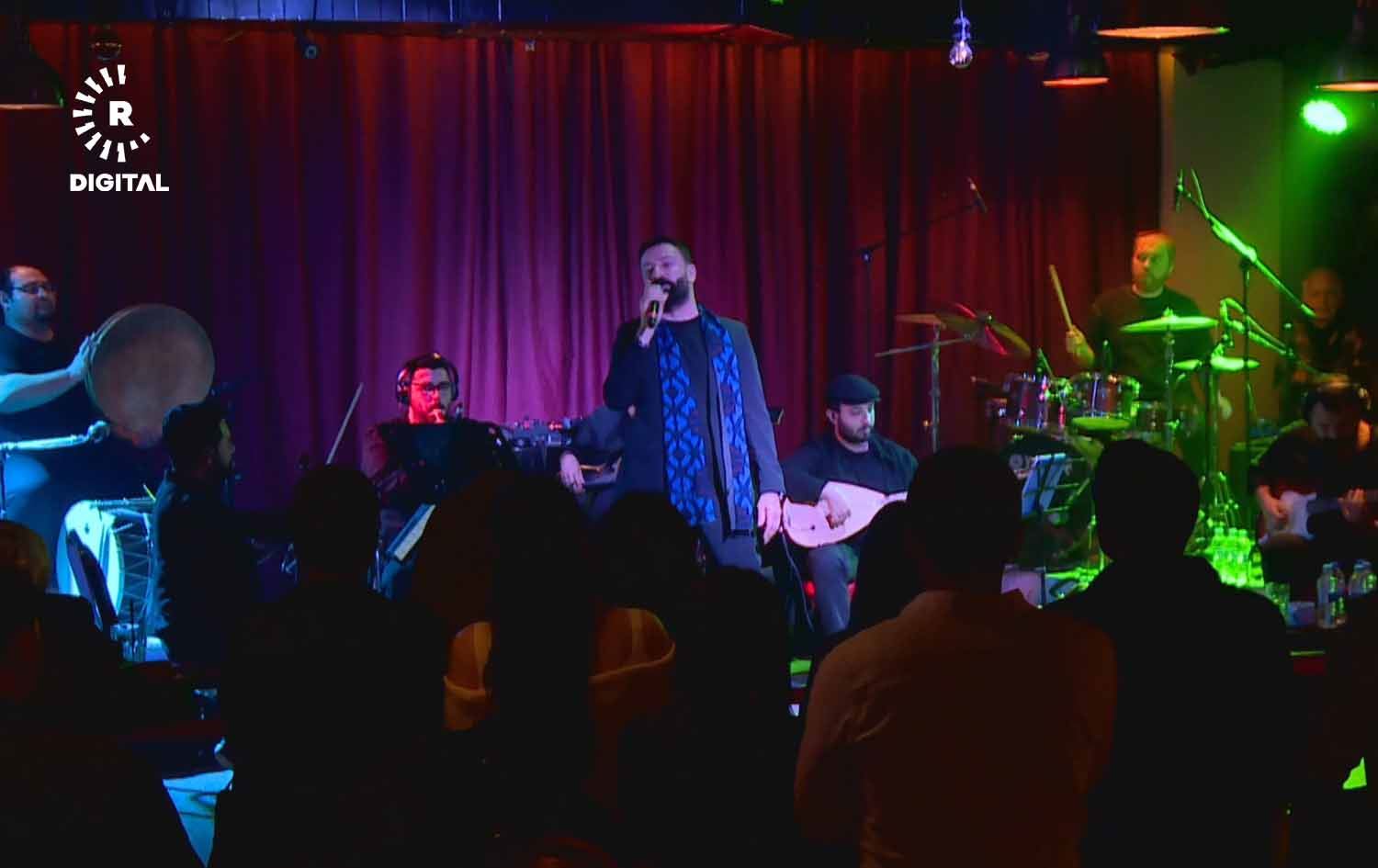 دەلیل دیلانار کۆنسێرتێکی بۆ هەوادارانی لە ئێلەهـ سازکرد