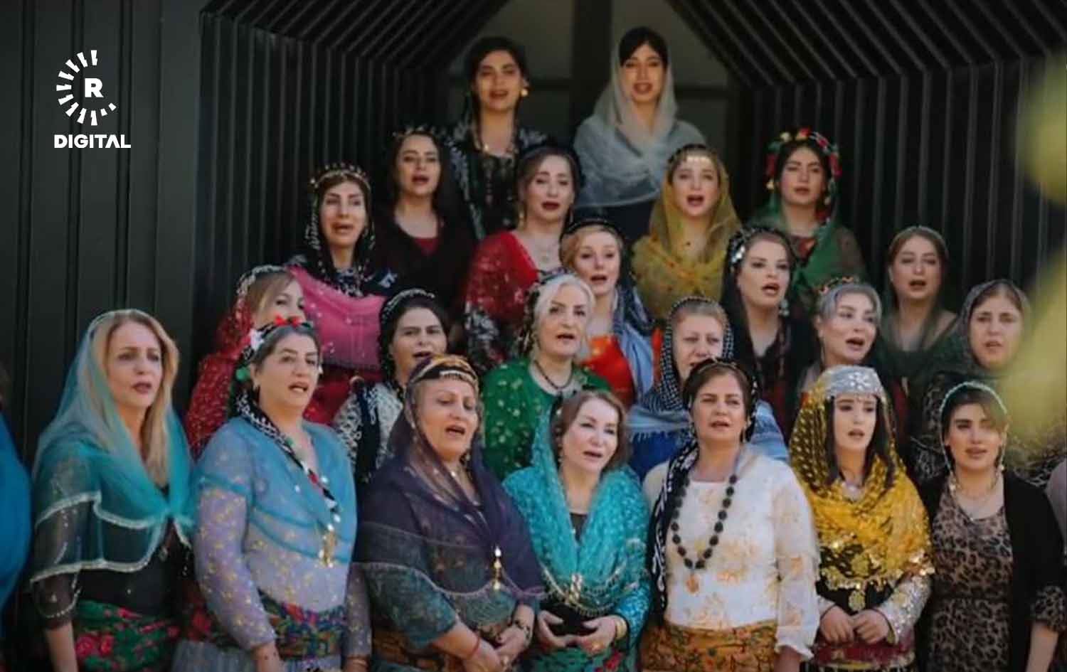 بە بەشداری 85 خانم کار بۆ زیندووکردنەوەی دەنگی ژن لە هونەری کوردی دا دەکرێت