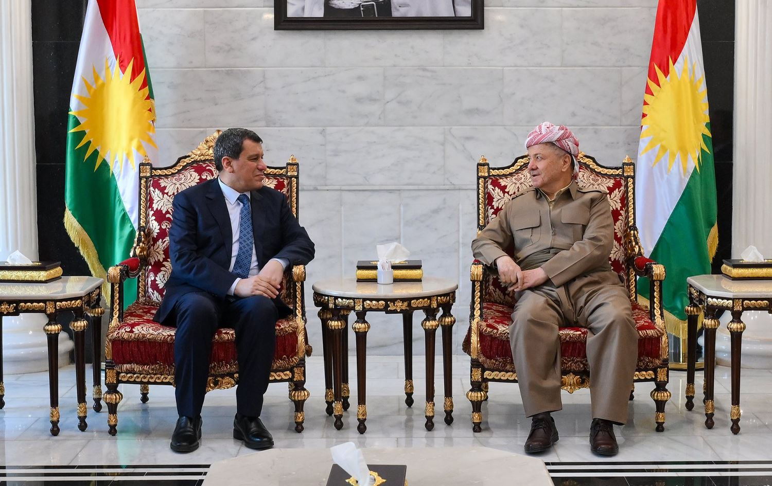 سەرۆک بارزانی و مەزڵووم عەبدی کۆبوونەوە: 'نابێت مافەکانی گەلی کورد پێشێل بکرێن'