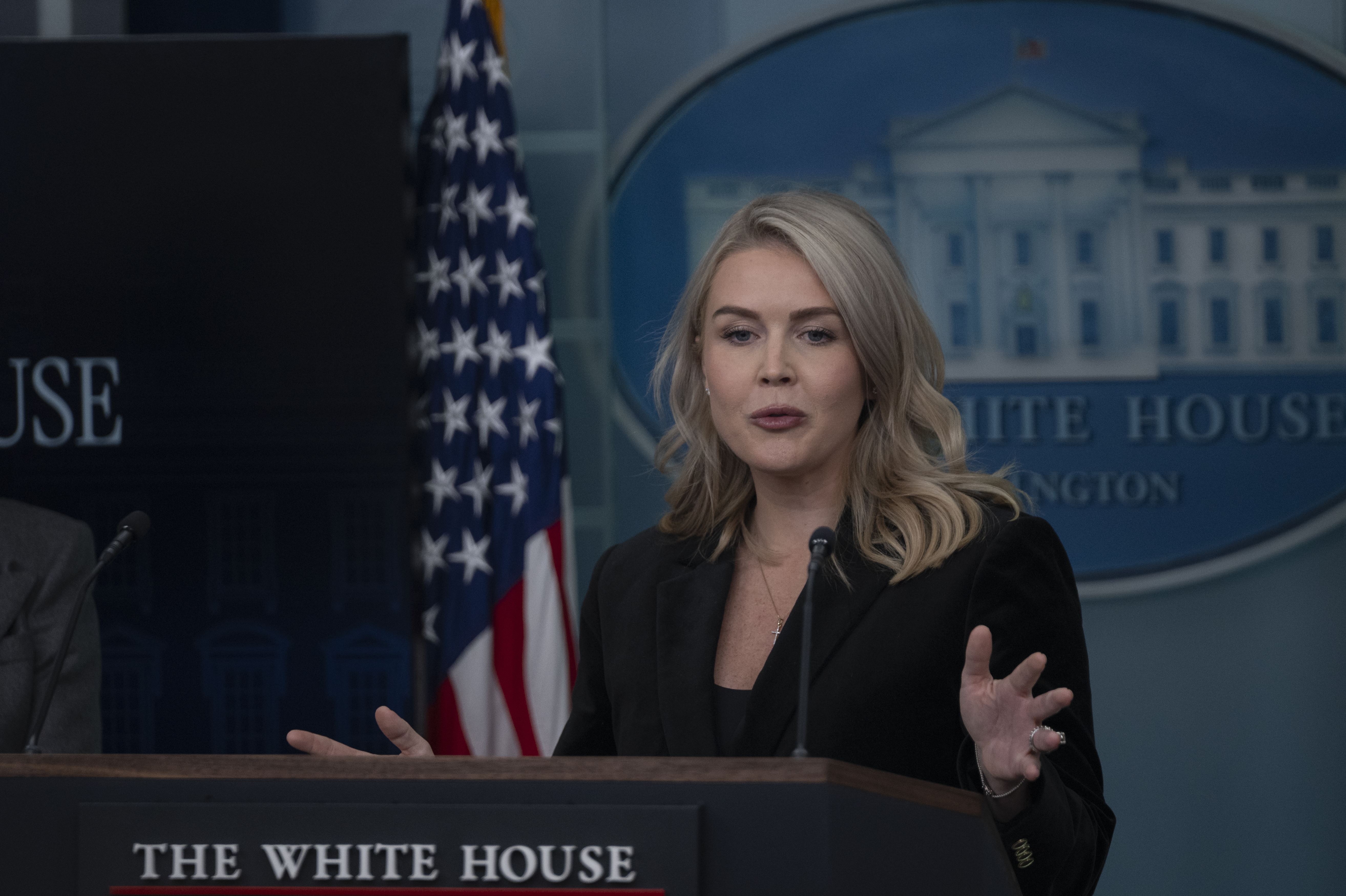 Beyaz Saray'dan Trump'ın Demokrat Kongre üyelerine yönelik 'tehdit içeren' ifadelerine 'açıklama'