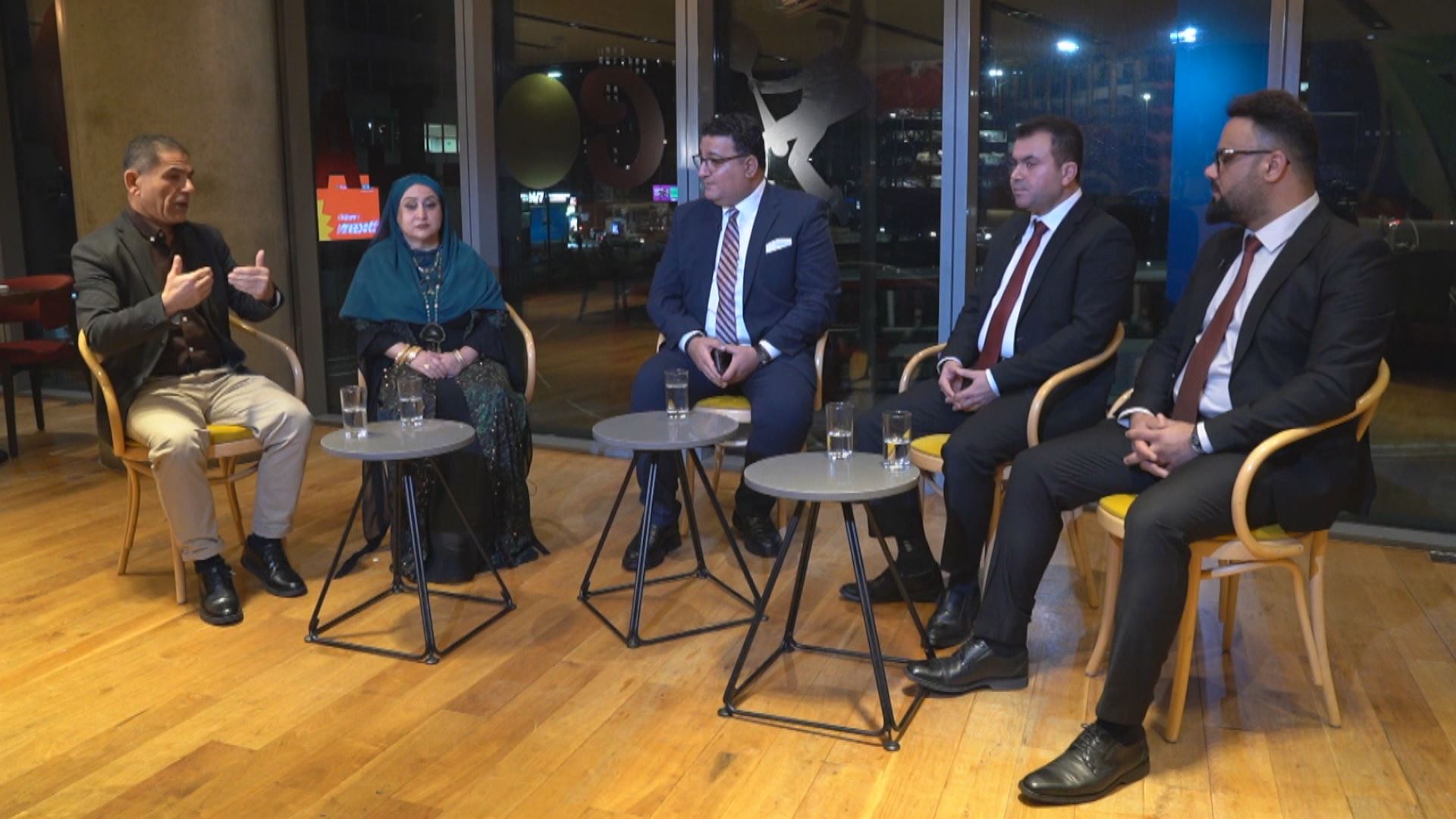 گۆڕانی وێنەی کورد لە بەریتانیا.. لە پاڵەوانی جەنگەوە بۆ تۆمەتباری قاچاخچێتی و تاوان