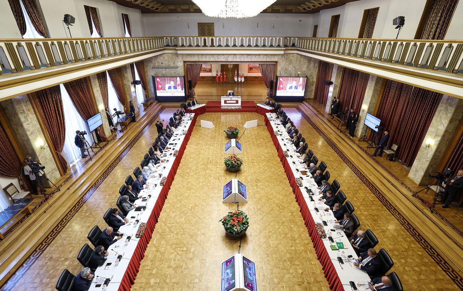 Yeni Yol Grubu, İmralı heyetine üye vermeyeceğini açıkladı