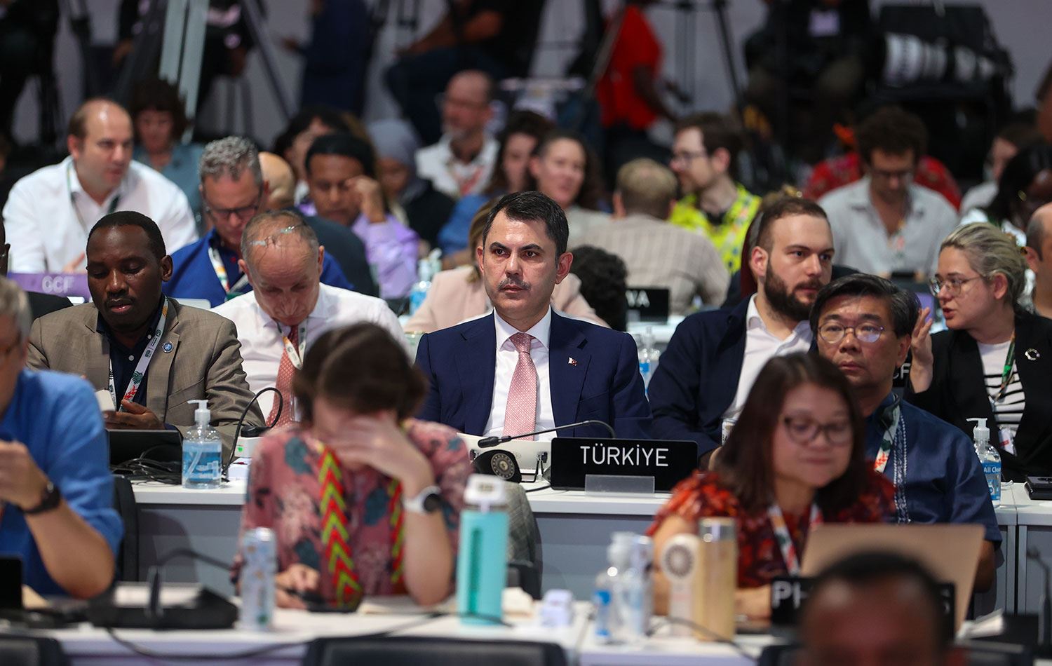 Türkiye Çevre, Şehircilik ve İklim Değişikliği Bakanı Murat Kurum, COP31 Taraflar Konferansı’nın ev sahipliği ve başkanlığının Türkiye tarafından üstlenildiğini açıkladı. / AA