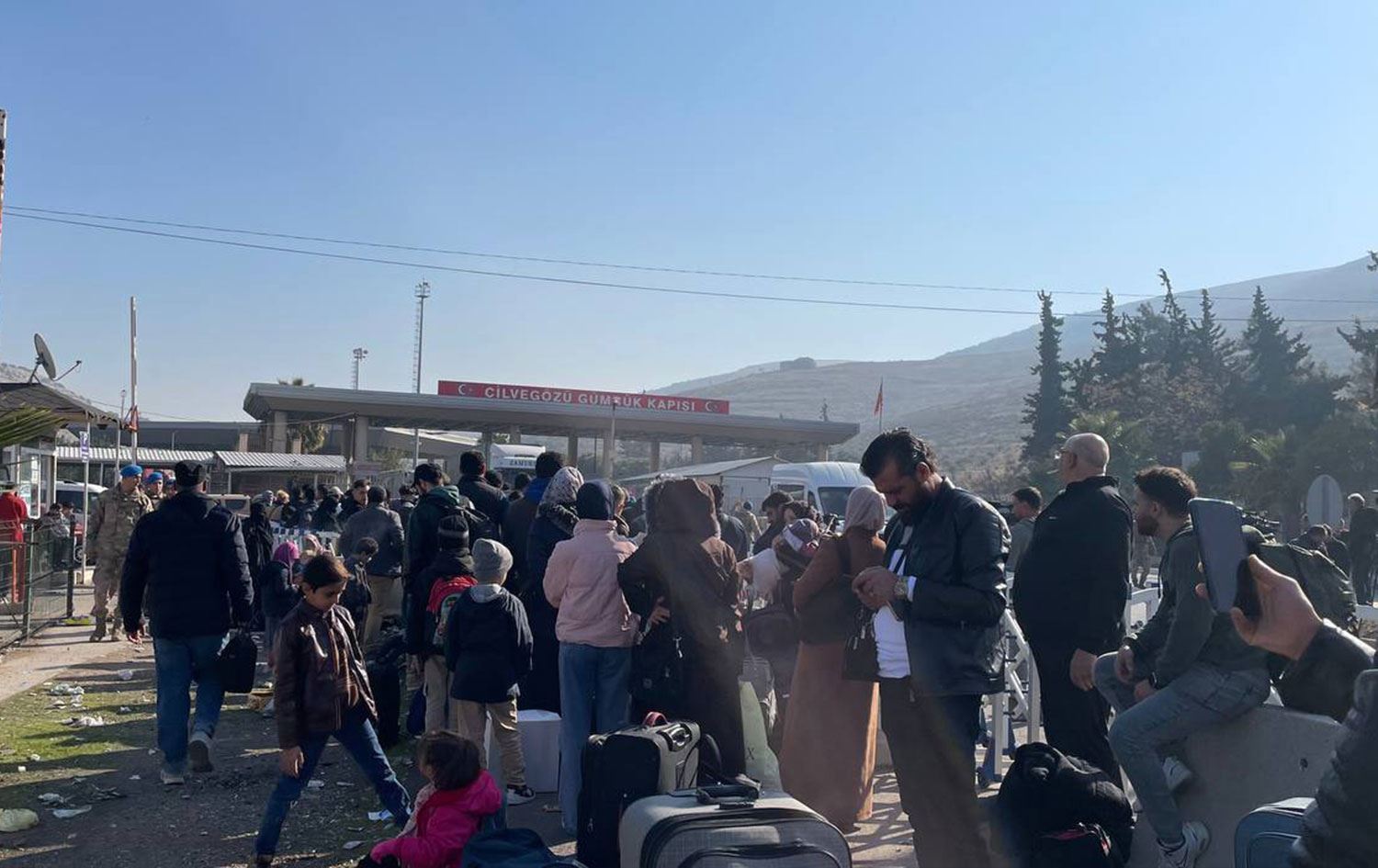 Koçberên Sûriyeyî yên ku vedigerin/Wêne: Şewket Herkî - Rûdaw