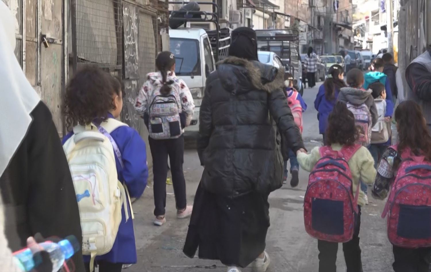 Suriye’nin başkenti Şam’da Kürt nüfusun yoğunlukta olduğu Zorava Mahallesi, ciddi bir eğitim kriziyle karşı karşıya