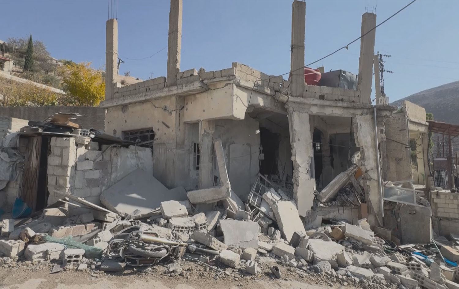 Syrians recount chaos after Israeli raid on village near Damascus