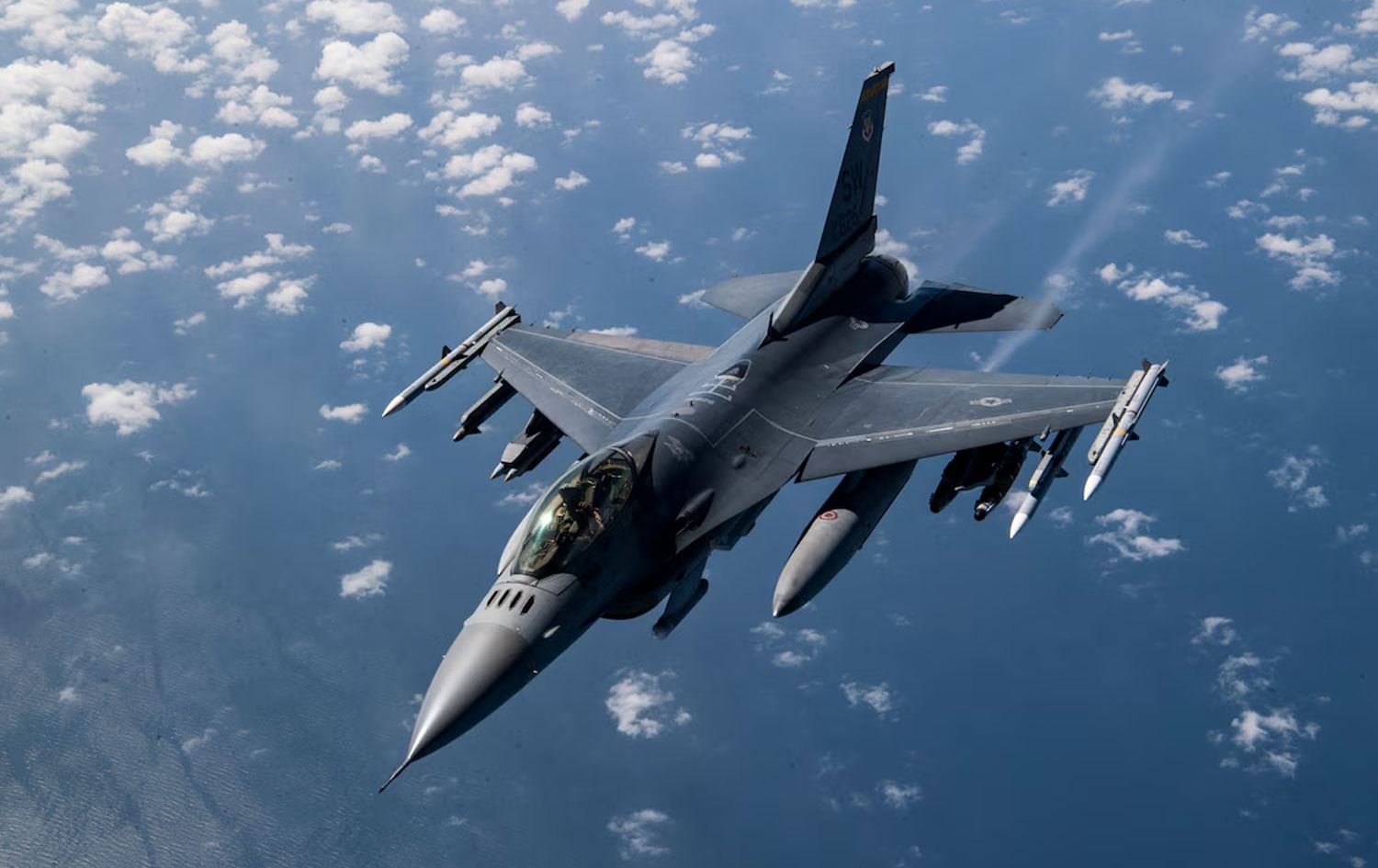 Wêneyekî temsîlî / Tech. Sgt. Matthew Lotz